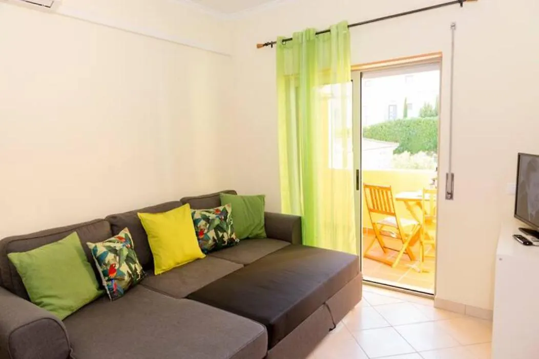 Tac - Alcantarilha House Apartment Portugal