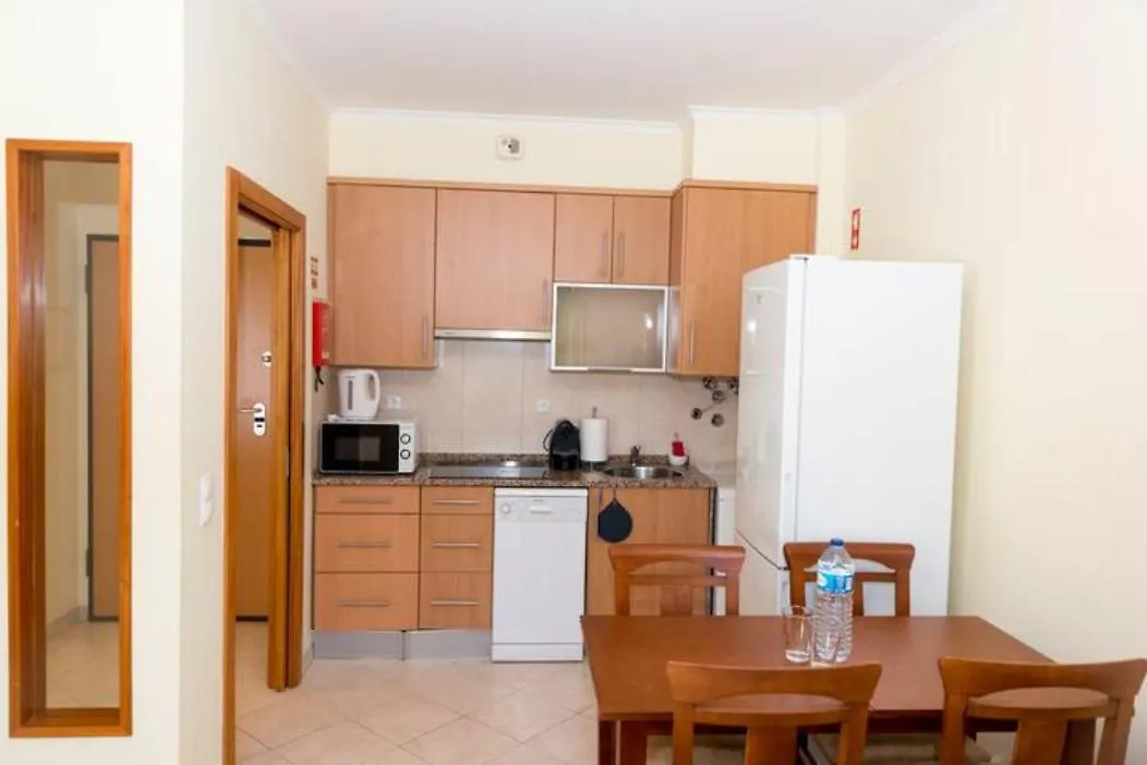 Tac - Alcantarilha House Apartment Portugal